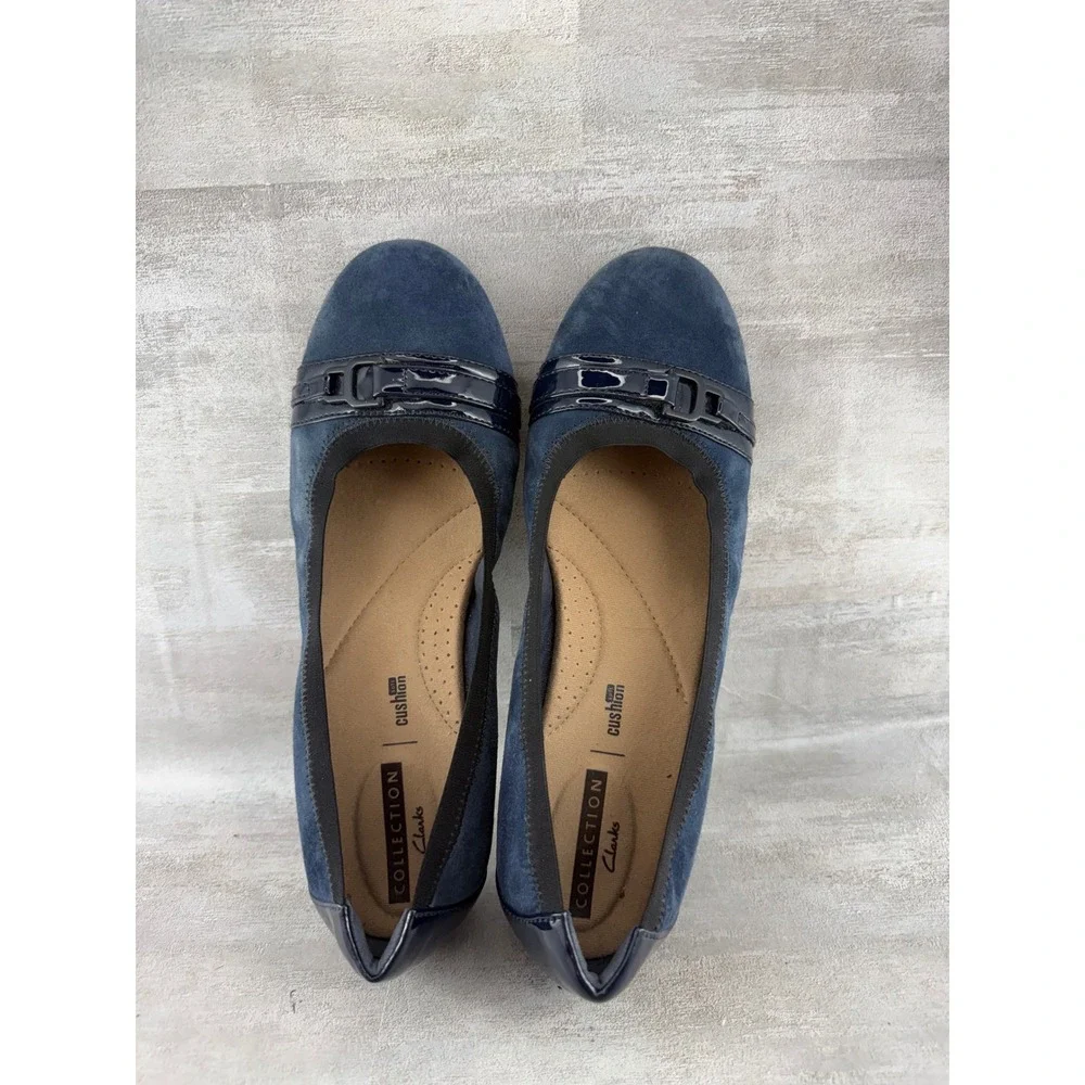 Clarks Collection Navy Blue Suede Patent Buckle Ballet Flats Women Sz 9.5 M